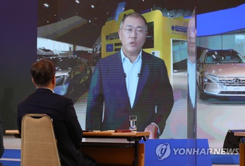 Eui-sun Eui-seon, director of Hyundai Motor Group, took the first official step by the Hydrogen Economic Committee