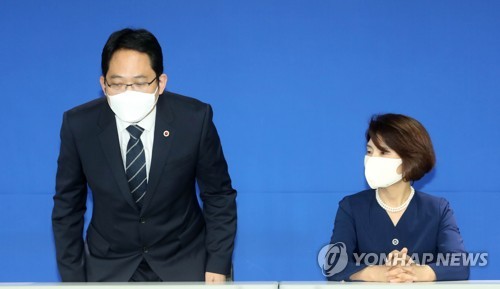 김민석 "최대집 농단 묵과못해…국시합의 자작극 중단하라"