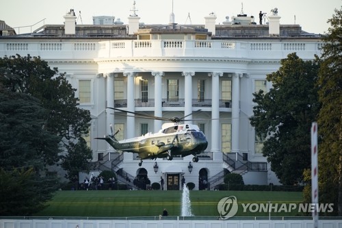 [2보] '코로나 확진' 트럼프, 사흘만에 퇴원…"조만간 선거전 복귀"