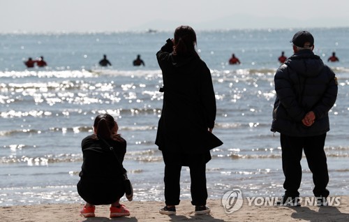 원격수업 후 중학생 다대포 물놀이 사고…막을 수는 없었나