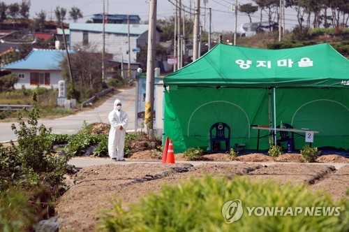 "시간이 멈춘 듯"…집단격리 이틀째 '고요한' 정읍 양지마을