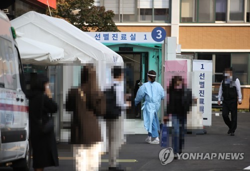 요양병원·모임 이어 수도권 장례식장·주점서도 감염 확산(종합)