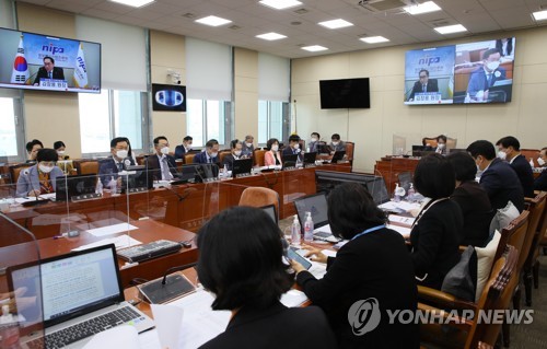 "일정 규모 이상 기업에 정보보호 현황 공시 의무화해야"