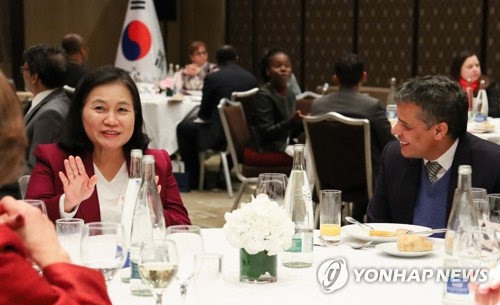 'WTO 사무총장 도전' 유명희, 유럽서 총력전…"고른 지지 확보"