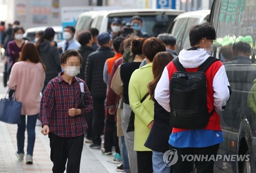 이틀 새 300만명 몰린 어르신 독감접종…"장시간 대기 없어야"