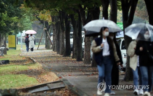 [날씨] 일요일 흐리고 비…수도권·충청 오후 미세먼지