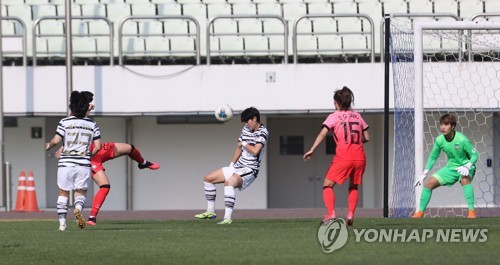 여자축구 A대표팀, '자매 대결' 2차전서 2-0 완승