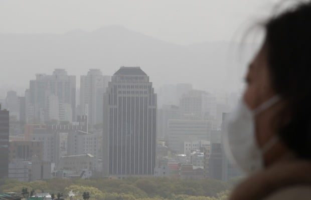 20일 중국에서 발원한 황사가 21~22일 양일간 우리나라에 영향을 미칠 것으로 보인다./사진=연합뉴스