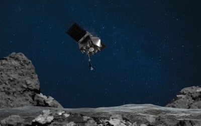 미국 탐사선 오시리스-렉스, 2년 걸쳐 소행성 토양 샘플 채취