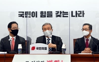 "삼성 상속세 11조 과하다" 의견에…김종인 "법으로 정해진 것"