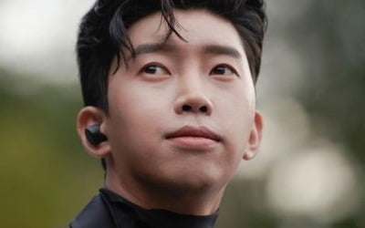 [이슈+] '트로트 HERO' 임영웅, 신곡 발표…또 차트 정상 오를까