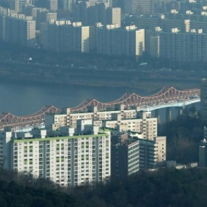 서울시장 선거 與 최대 골칫거리 된 부동산 [여기는 논설실] 