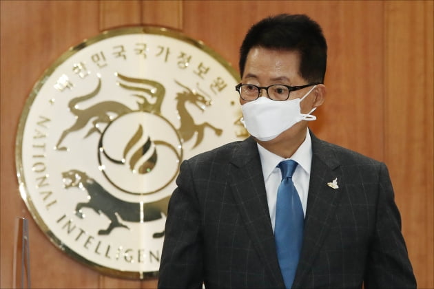 박지원, '文 메시지' 들고 방일…강제징용 문제 논의
