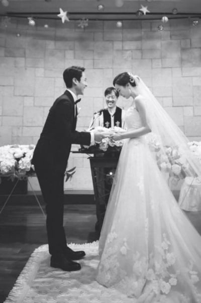 '김유미♥' 정우 "결혼 생활? 말로 표현할 수 없는 안락함 있어"