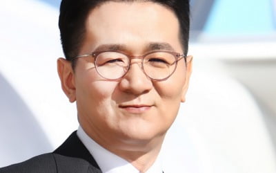 코로나 속 조원태의 '수송보국' 결단…독이 든 성배 될까