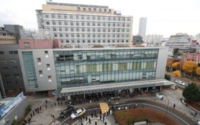 전남대병원 관련 'n차 감염' 확산…18일 하루 5명 추가