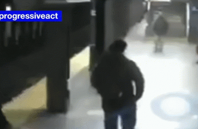 [영상] 지하철서 떠밀려 선로 추락한 40대 여성…극적 생존