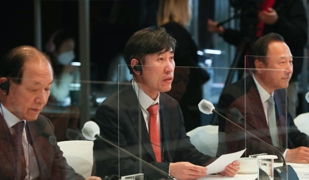하태경 국민의힘 의원이 24일 서울 장충동 신라호텔에서 열린 ‘제17차 북한자유이주민 인권을 위한 국제의원연맹 총회’에서 인사말을 하고 있다. 뉴스1