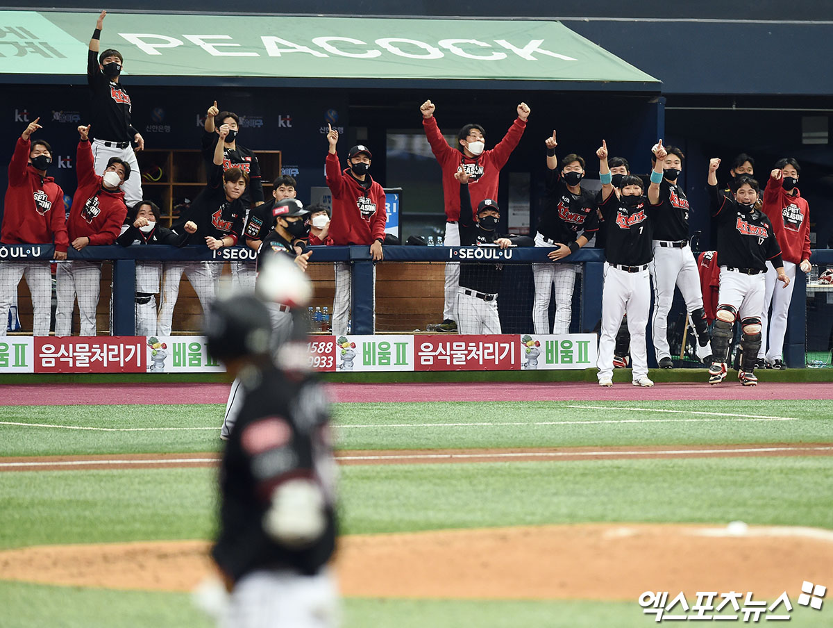 KT'youngest club's first fall baseball win '[엑's 스토리]