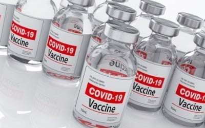 독일 큐어백 "코로나 백신, 생산 제휴로 내년 3억 회분 생산"