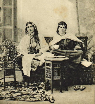 19세기 모로코 탕헤르의 하렘. 