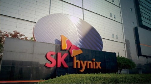 [속보] SK하이닉스, 3분기 영업익 1조2996억…전년비 175%↑