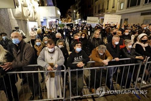 사우디 내 유럽외교관 참석행사서 폭탄 공격…"4명 부상"(종합2보)