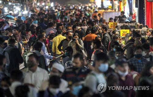 당국 금지에도 뉴델리 축제맞이 폭죽 '펑펑'…대기질 '최악'