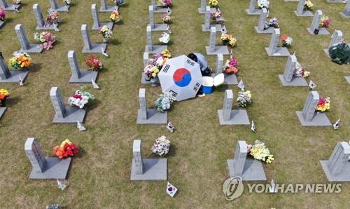 장군도 병사도 '1평'…대전현충원 '장병묘역'에 장군 첫 안장