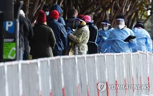 미국, 또 6일만에 코로나 감염자 100만명 늘어…누적 1천200만명(종합)