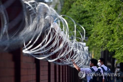 '왕실모독죄 조사하겠다' 태국 시위 지도부에 소환장…갈등 예고