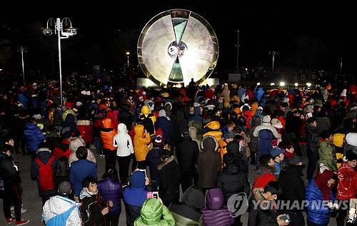 "해도 걱정, 안 해도 걱정" 동해안 시군 해맞이 행사 '속앓이'