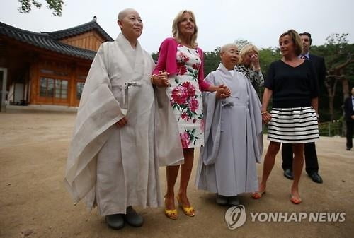 [바이든 당선] 한국에 "피로 맺어진 동맹"…북핵엔 원칙 접근