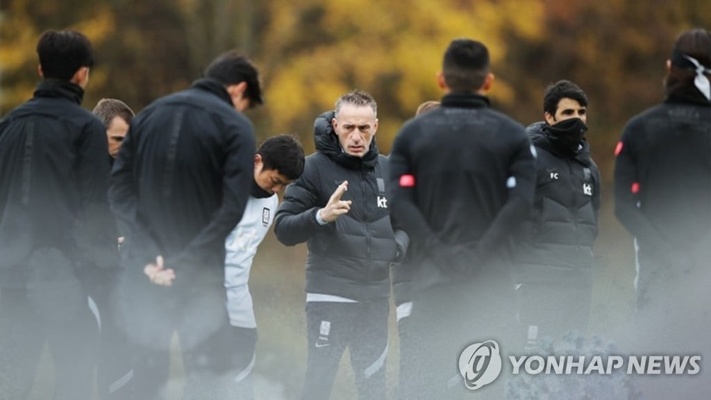 축구대표팀 확진자 긴급 후송 추진…"에어앰뷸런스 투입"