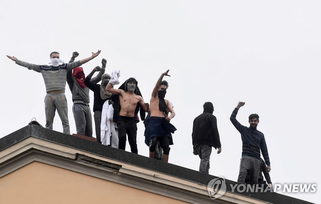 이탈리아, 교도소서 부부관계 허용 다시 공론화