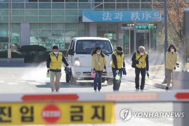 [속보] 광주교도소 수형자도 확진…전남대병원발 전파 추정