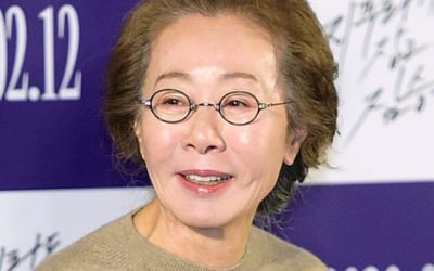 윤여정, '미나리'로 美 고섬 어워즈 최고 여배우상 후보 선정