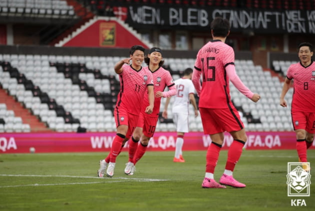 한국 vs 카타르 축구 국가대표 친선전 시청률 1177 기록 | 텐아시아