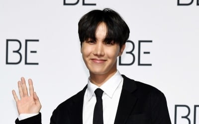 [TEN 포토] 방탄소년단 제이홉 '달콤미소의 정석'