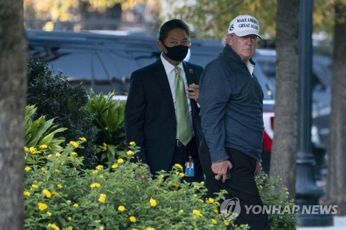 [바이든 당선] 바이든, 골프광 트럼프와 달리 야구·축구 애호가