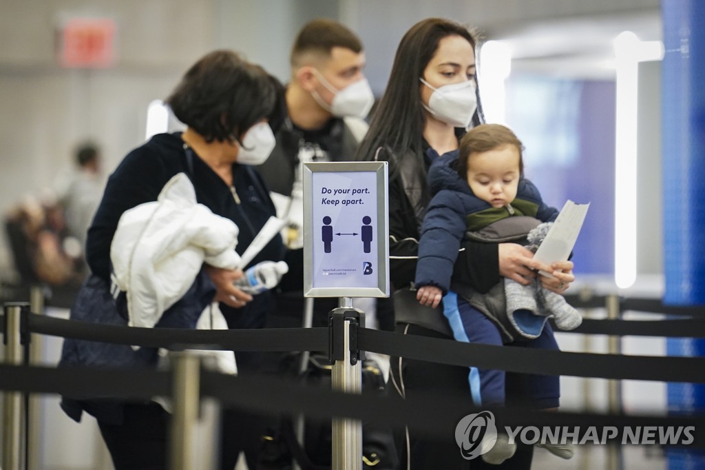 추수감사절 경고 무색…미 600만명 항공기 대이동에 후폭풍 예고