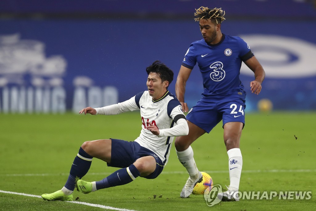 '손흥민 슈팅 0개' 토트넘, 첼시와 0-0 무승부…선두 탈환