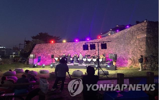 문화예술로 코로나 극복하세…제주 곳곳서 23개 단체 전시·공연