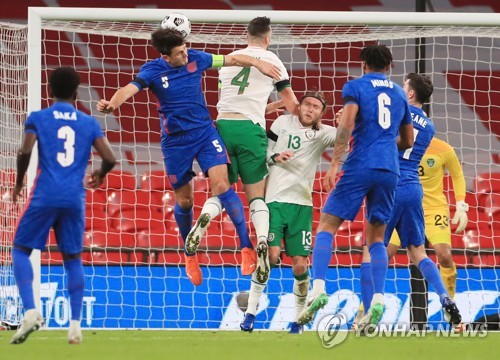 잉글랜드, 35년 만에 아일랜드에 승리…3-0 완승