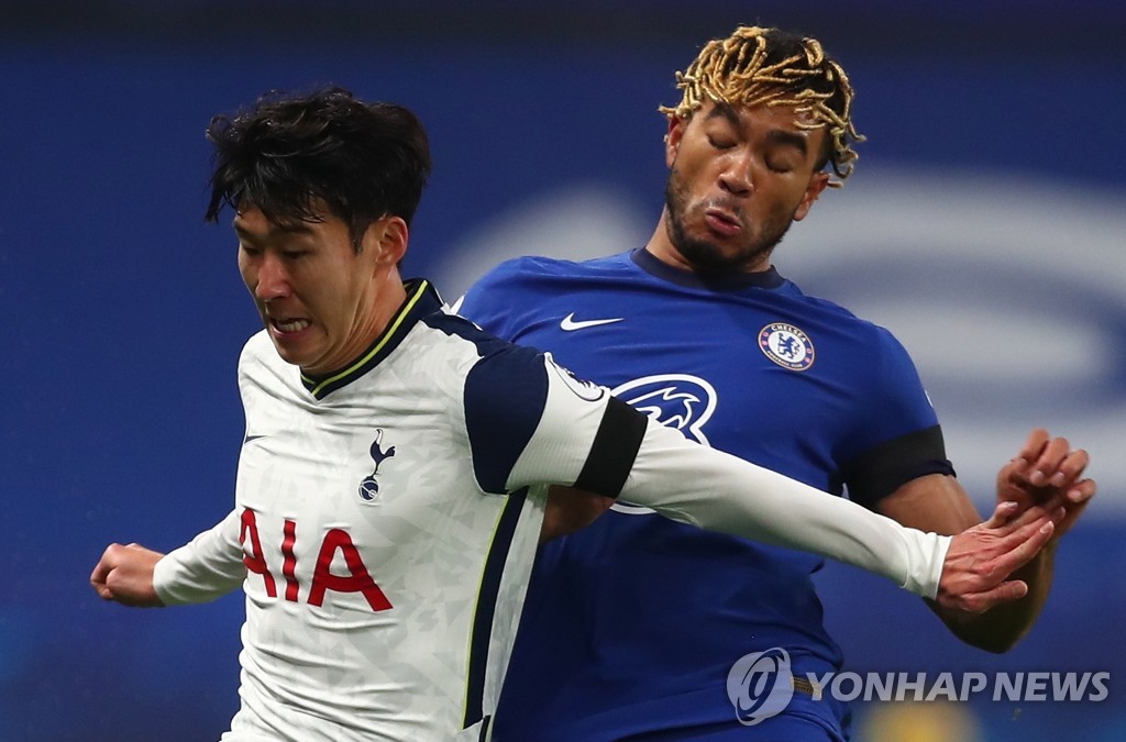 '손흥민 슈팅 0개' 토트넘, 첼시와 0-0 무승부…선두 탈환