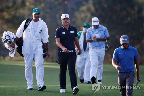 임성재, 3라운드까지 최소 퍼트 1위…최다 버디는 2위