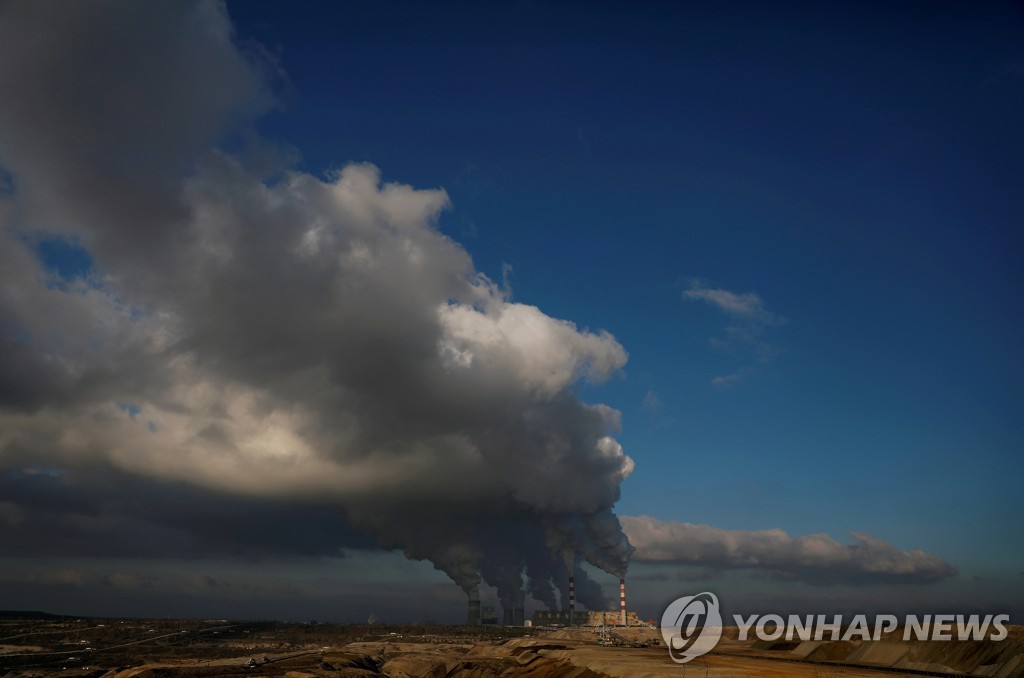 "유럽 대기질 향상됐지만, 오염에 따른 조기사망 여전"