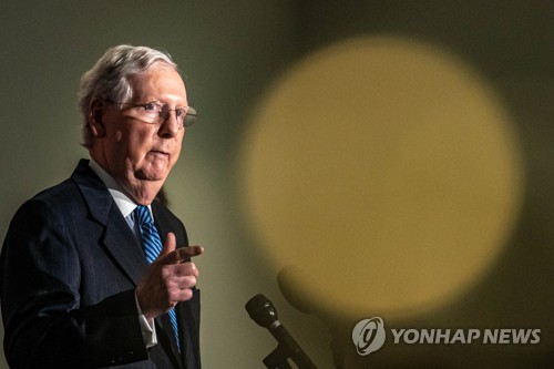 바이든, 코로나 급속확산 속 대규모 부양책 촉구…공화 요지부동