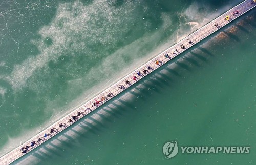 78일 만에 무더기 확진자 발생한 철원군…전파 차단 '비상'(종합)