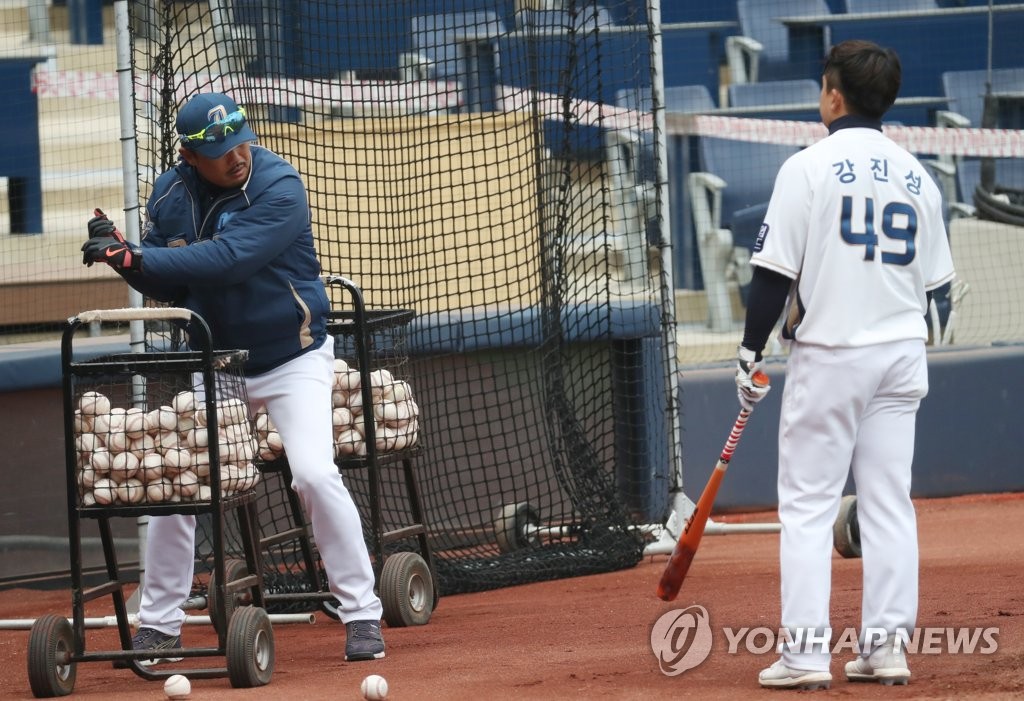 이호준 NC 코치의 조언 '적중'…달라진 나성범, KS서 맹타